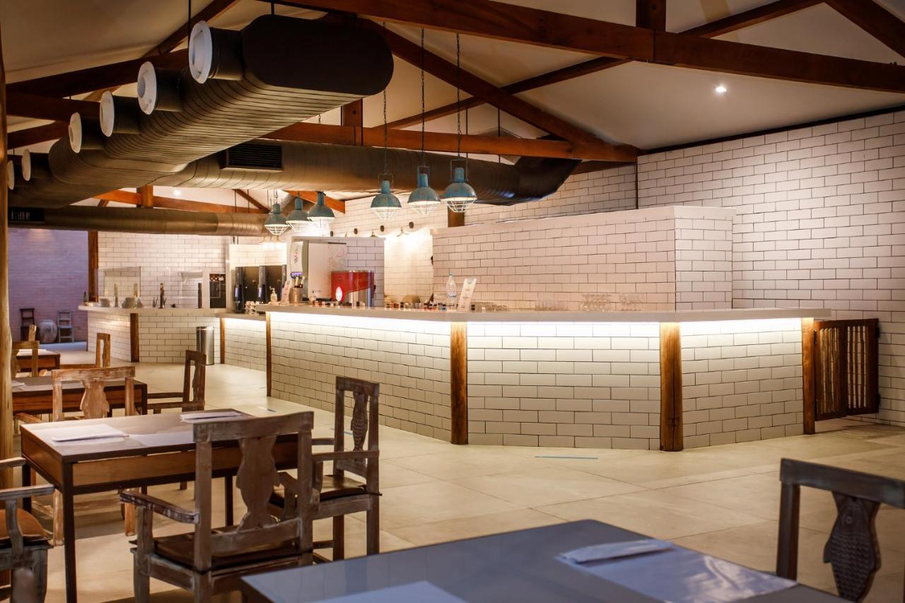 La Torre Resort All Inclusive Porto Seguro Eksteriør bilde The restaurant at the National Motor Museum