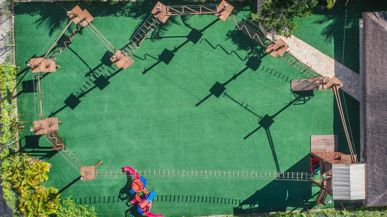 La Torre Resort All Inclusive Porto Seguro Eksteriør bilde Aerial view of the Adventure Golf in Pattaya, Thailand